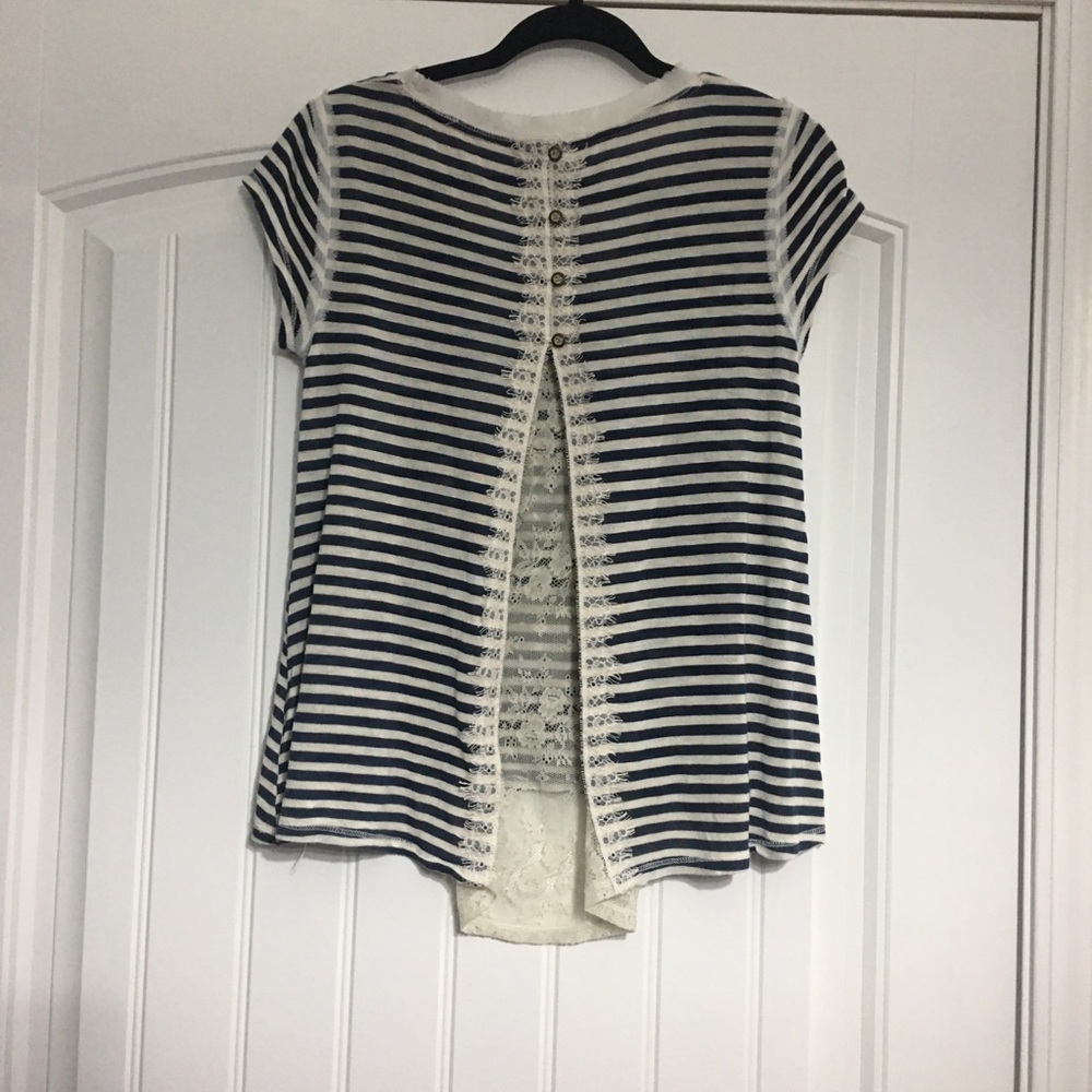 Blouse - Picture 2 of 3